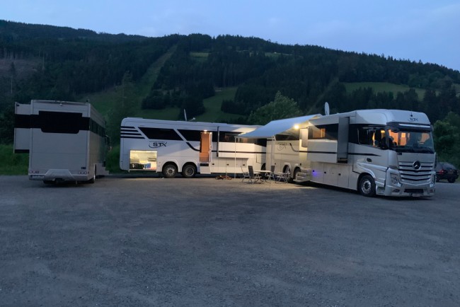 Unparzellierte Stellplätze für Caravan & Wohnmobile